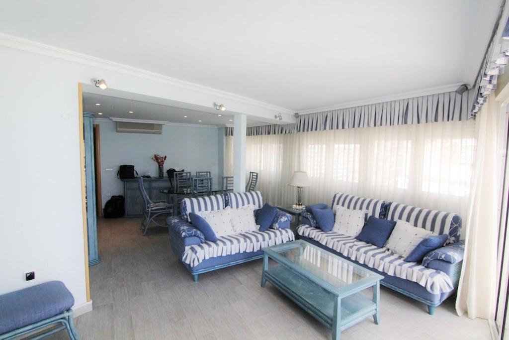 Apartamento Torre Yago, primera línea de playa para 6 personas Benidorm Exterior foto