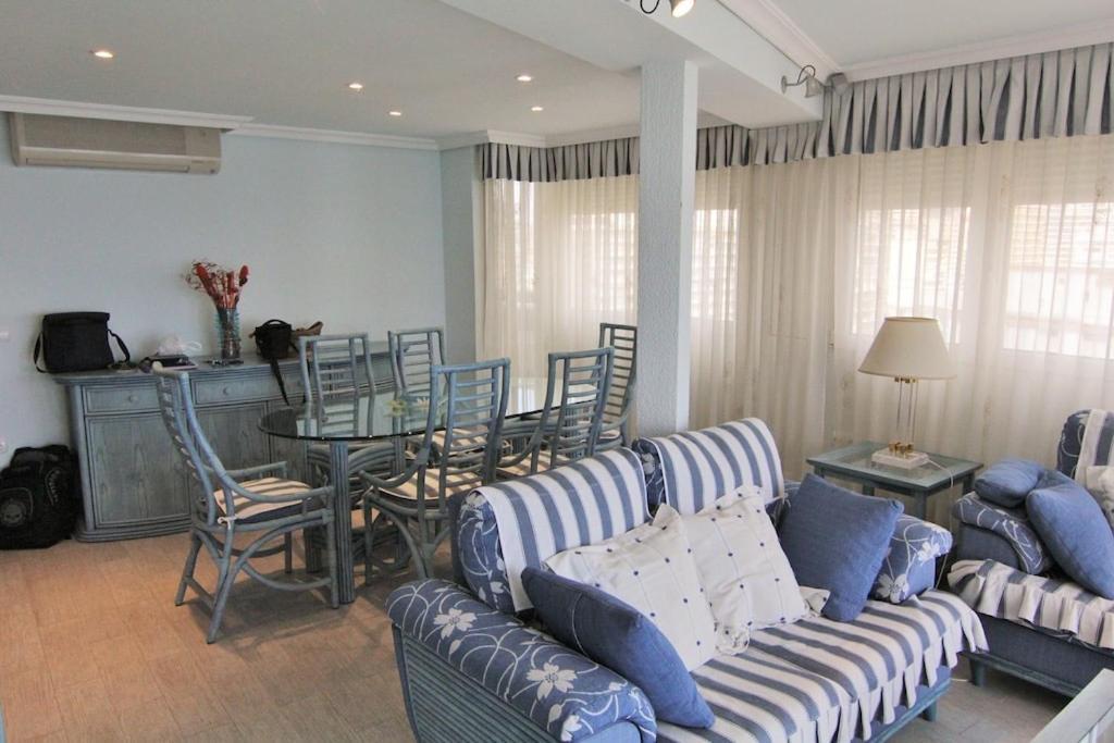 Apartamento Torre Yago, primera línea de playa para 6 personas Benidorm Exterior foto
